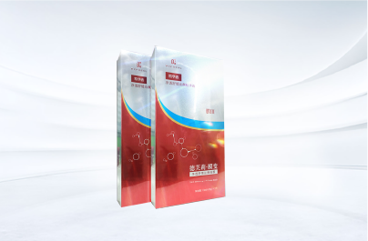 德芙莉膜变净透舒缓沁颜精华液