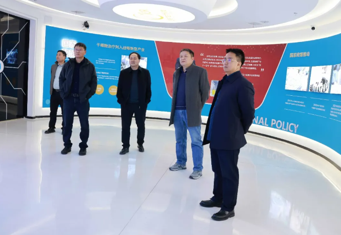 1765352969634843.png ScreenShot_2025-12-10_154700_822.png