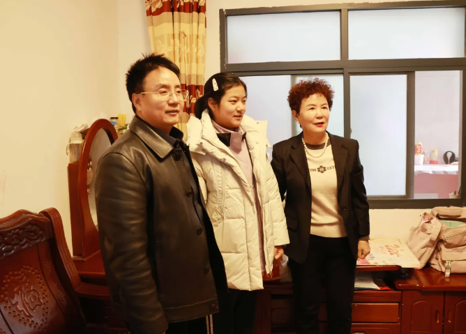 1766471631325759.png ScreenShot_2025-12-23_142442_205.png